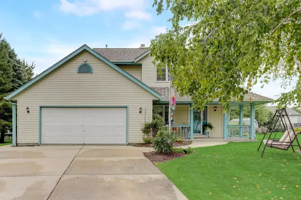 Oak Creek, WI 53154,631 E Mary Ln