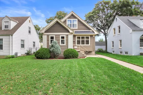 3908 N 36th St, Milwaukee, WI 53216