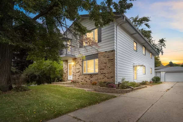 Cudahy, WI 53110,2616 E College Ave