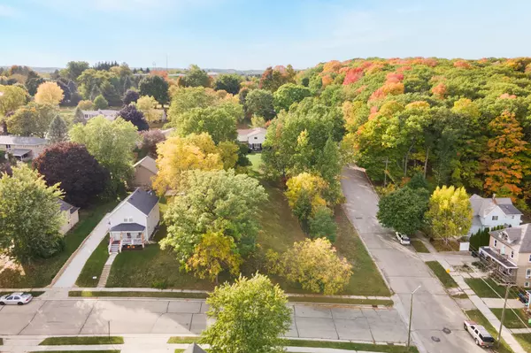 Plymouth, WI 53073,Lt1 N Park Pl Unit Lt2