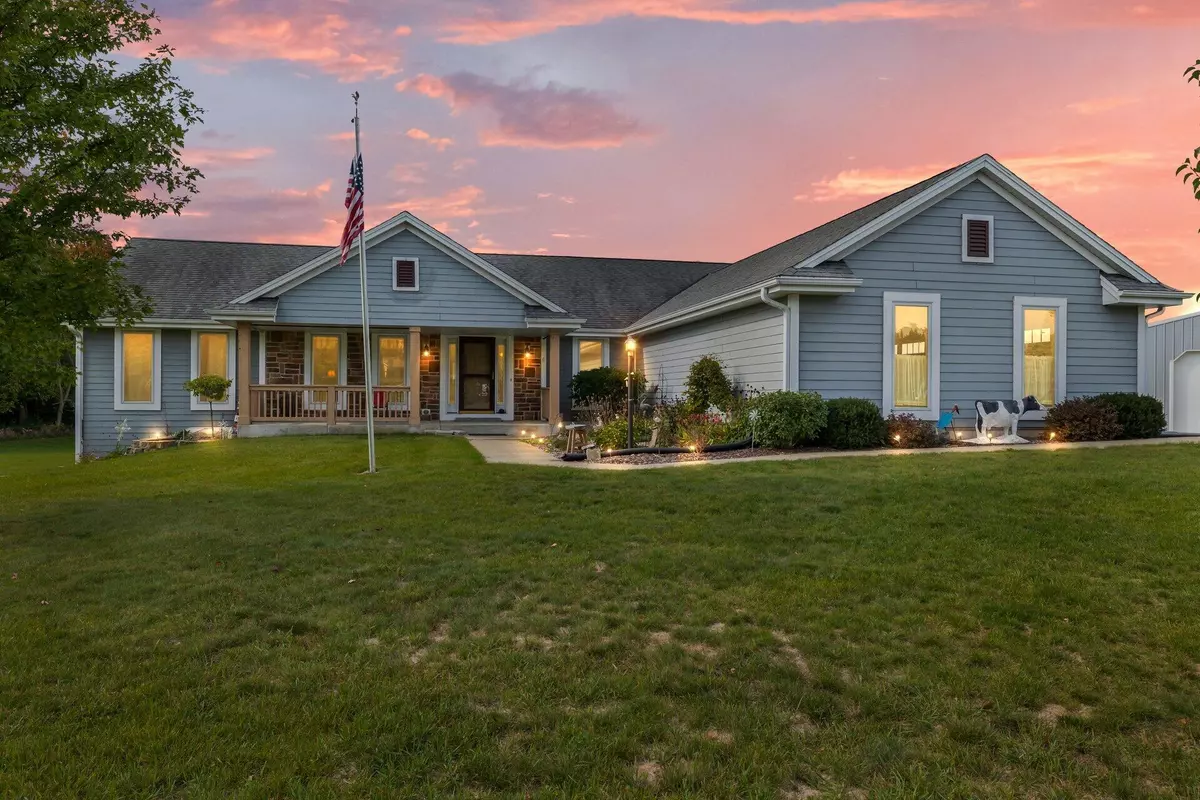 Merton, WI 53066,W335N7633 Stone Bank Rd