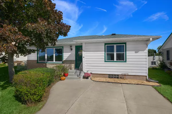 534 2nd Ave N, Onalaska, WI 54650