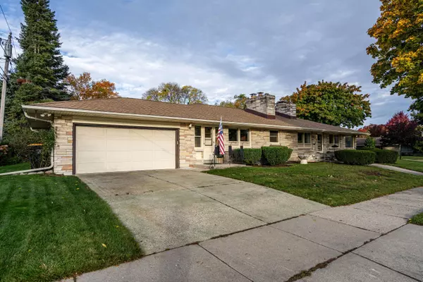 Wauwatosa, WI 53213,731 N 74th St