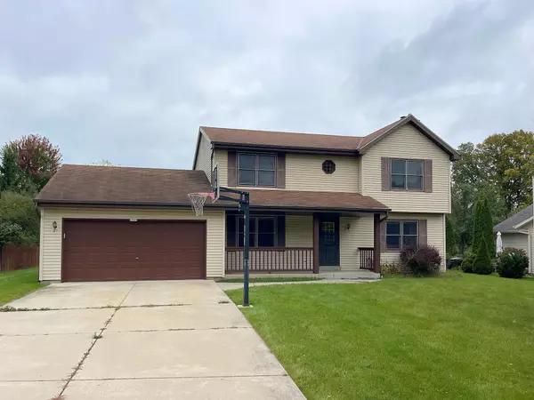 9400 S Kinney Ln, Oak Creek, WI 53154