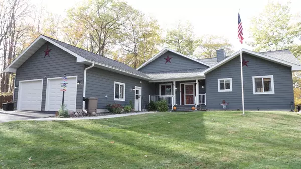 N515 Jones Rd, Sarona, WI 54870