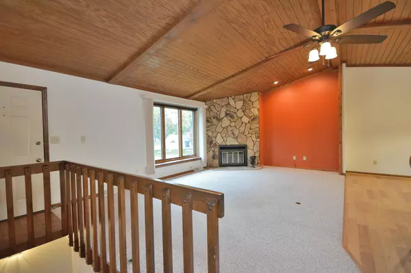 Greenfield, WI 53221,5440 S Tami Ln Unit 67