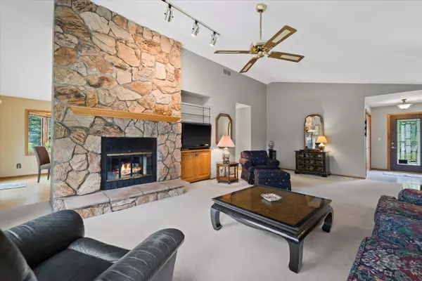 Waukesha, WI 53188,3105 Dartmoor Ct