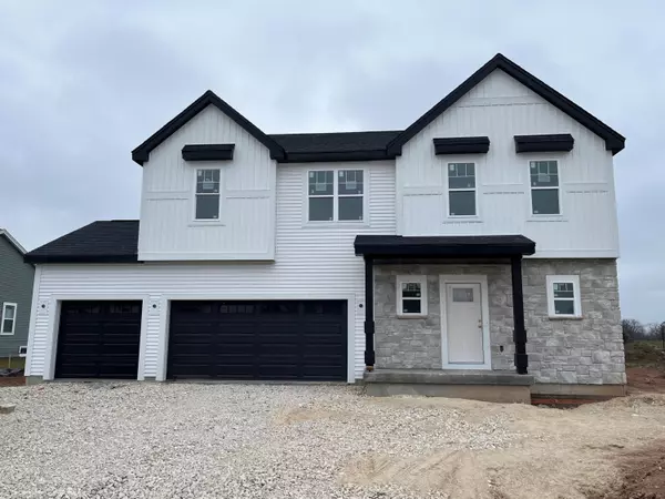 2277 Meadow Ln, Grafton, WI 53024