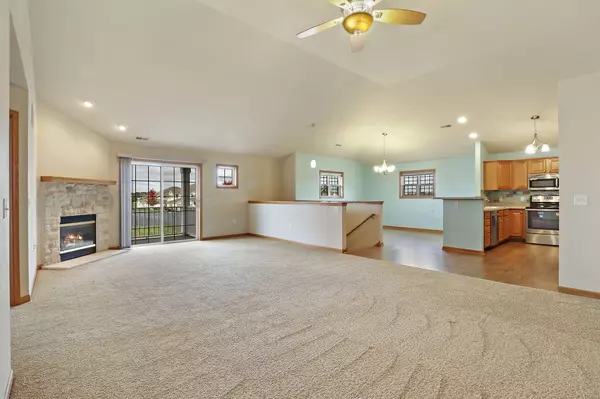 Mount Pleasant, WI 53406,7045 Parkstone Ter Unit 201