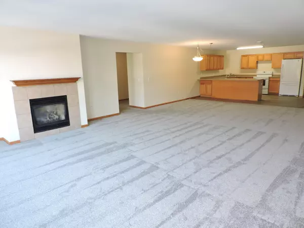 Fort Atkinson, WI 53538,100 Edward St Unit 8