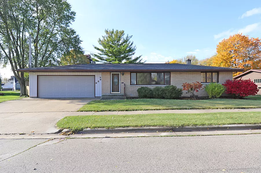 327 State St, Sheboygan Falls, WI 53085