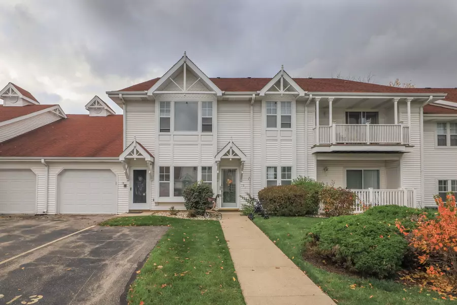 3134 Wood Rd Unit 14, Mount Pleasant, WI 53406