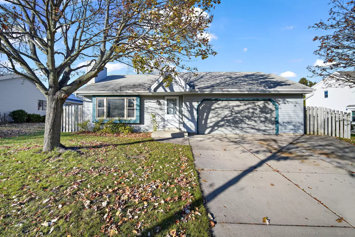 Oak Creek, WI 53154,2720 E Emily Ave