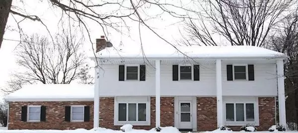 6507 N Bethmaur Ln, Glendale, WI 53209