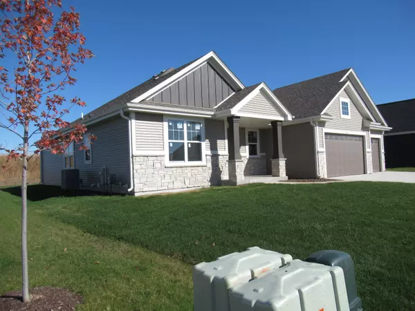 Oconomowoc, WI 53066,1268 Violet St