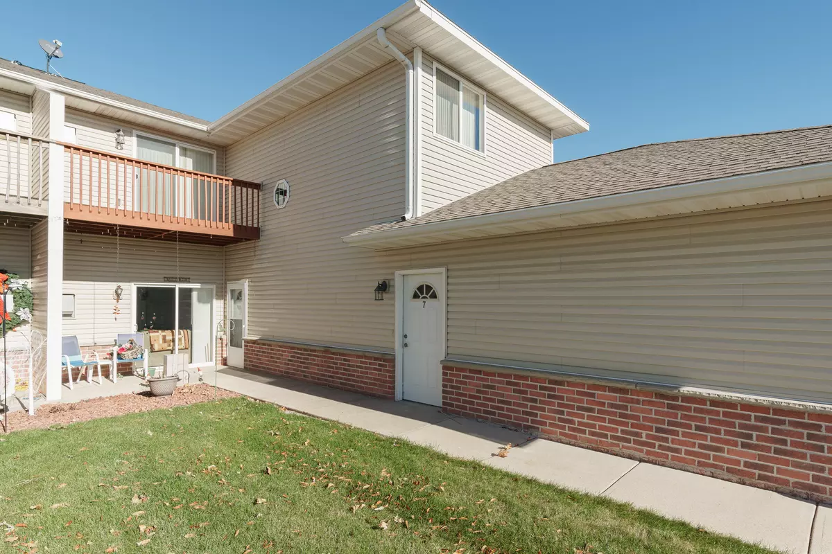 Mayville, WI 53050,342 Brookside Dr Unit 7