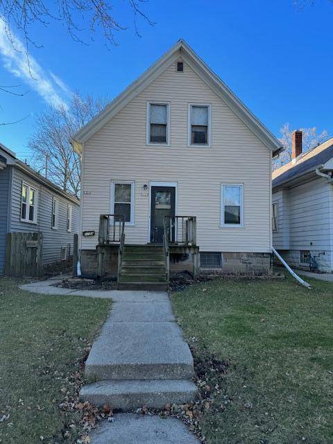 1133 S 62nd St, West Allis, WI 53214