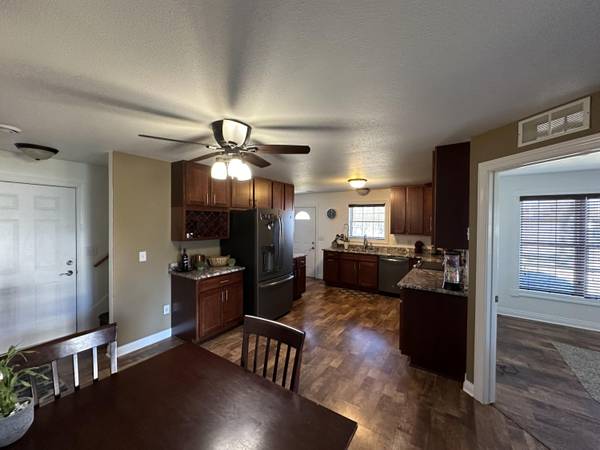 328 N Kettle Moraine Dr Unit 1, Slinger, WI 53086