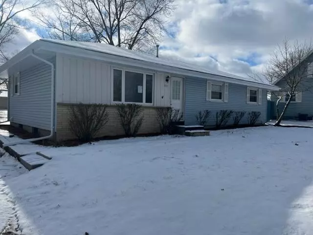 709 Gorman St, Elkhorn, WI 53121