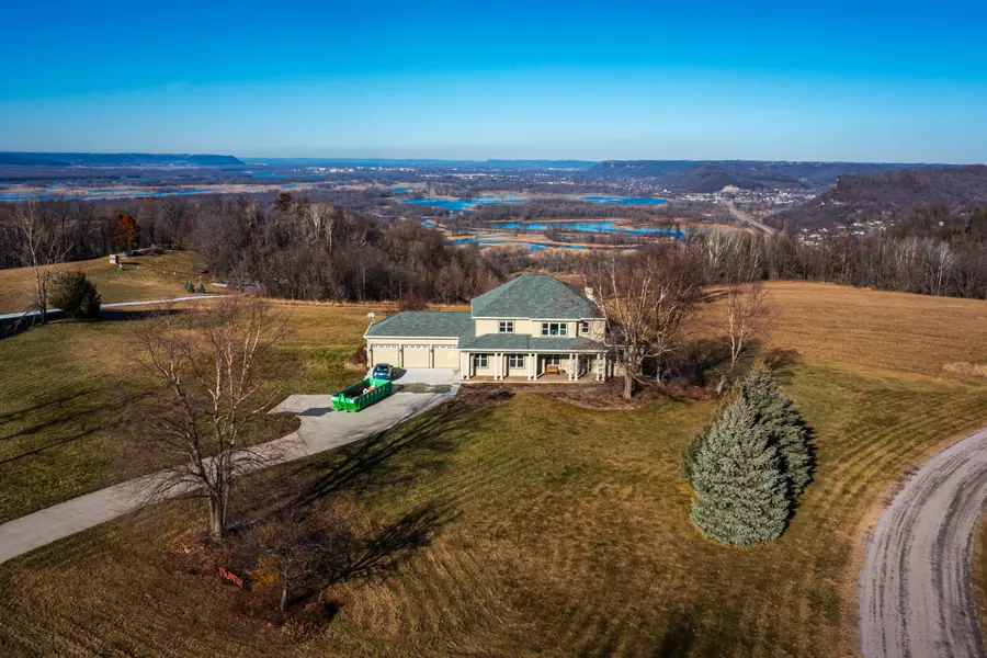 W1158 Sunset Point Ct, Bergen, WI 54658