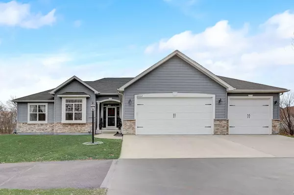 24307 84th St, Salem Lakes, WI 53168