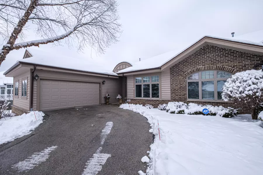 17020 Lake Rd Unit A, Brookfield, WI 53005