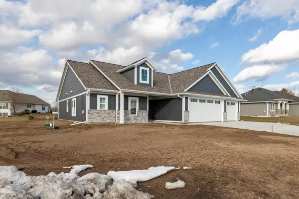 Trenton, WI 53090,2112 Mapledale Dr