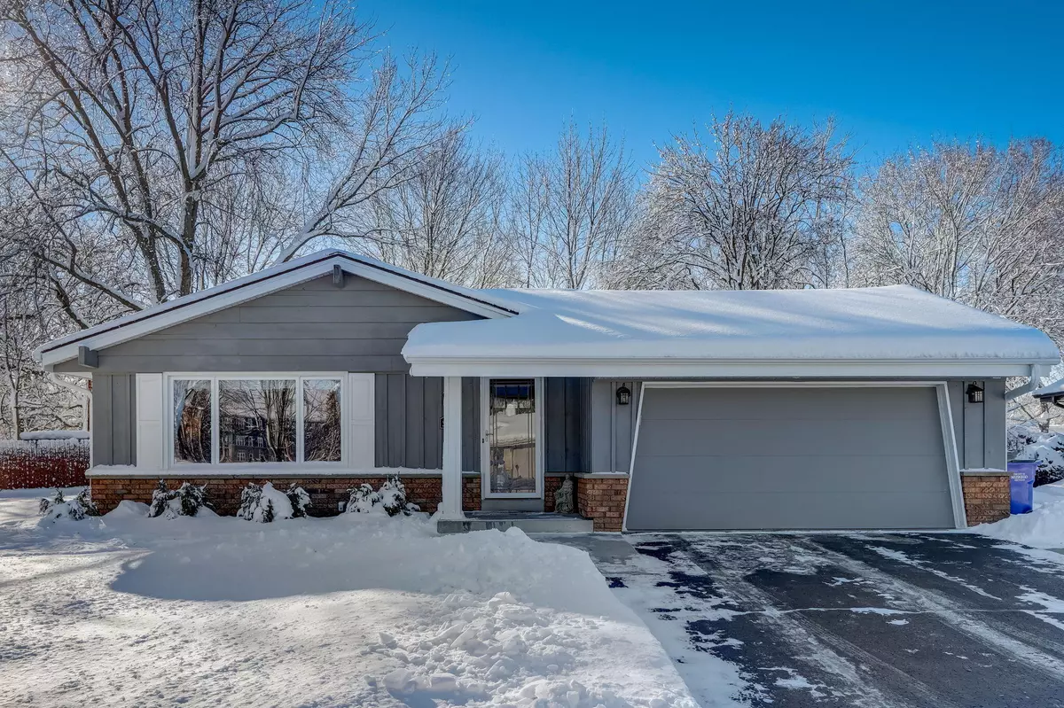 Muskego, WI 53150,S69W14833 Dartmouth Cir