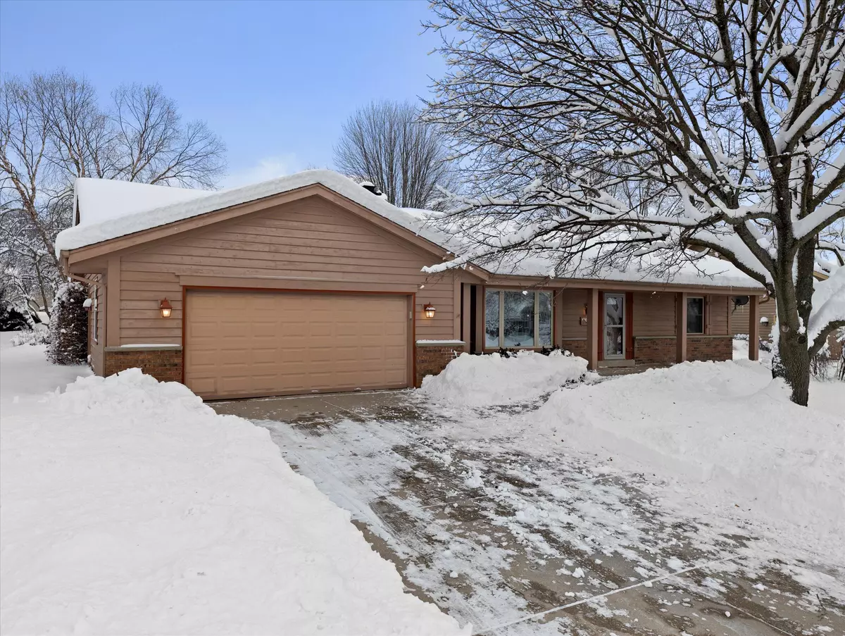 New Berlin, WI 53151,4450 S Regal Manor Dr