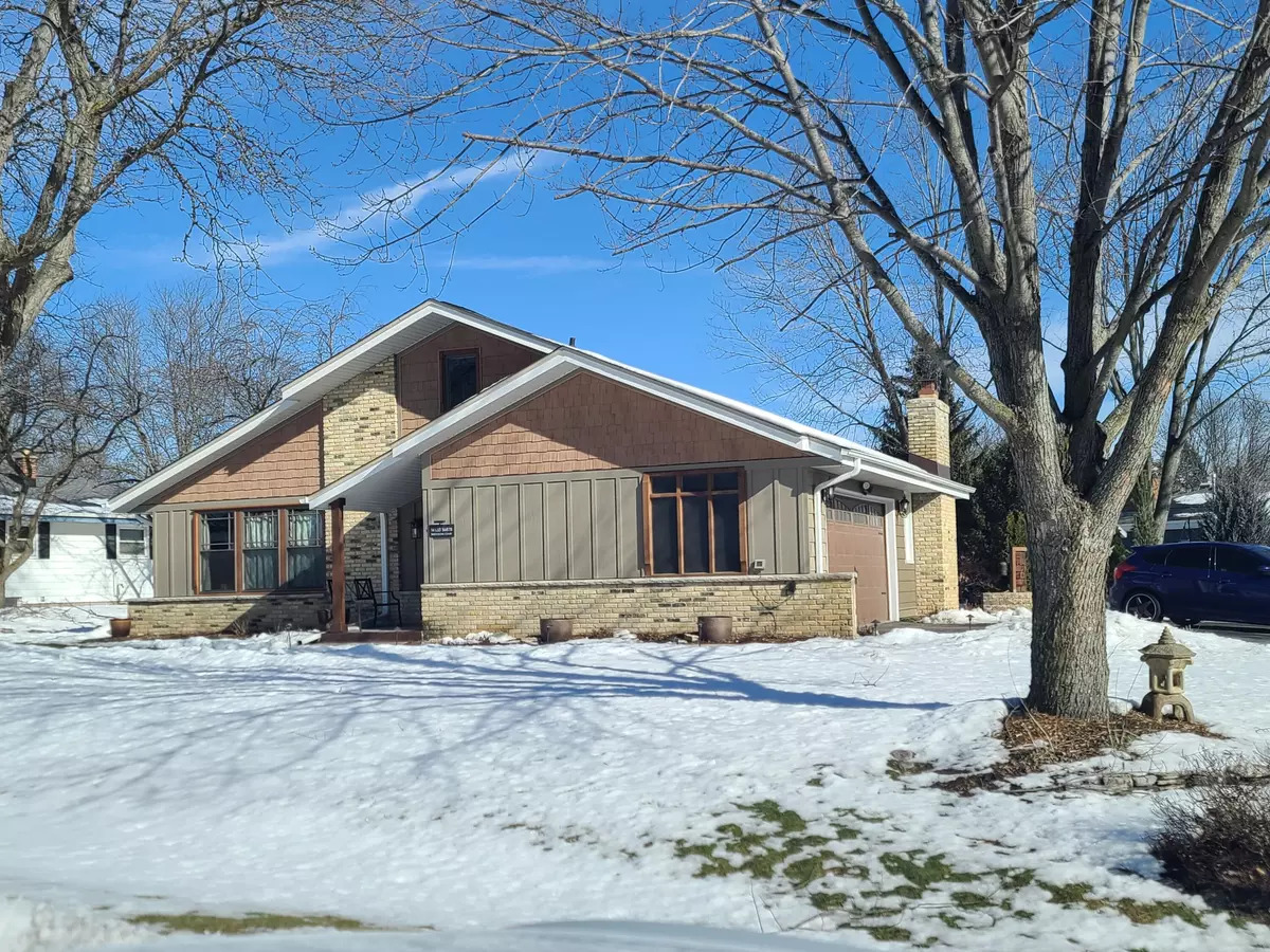 Muskego, WI 53150,W133S6878 Bristlecone Ct