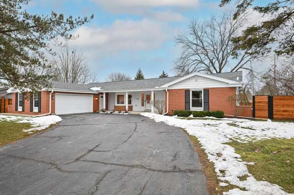 1865 W Greenwood Rd, Glendale, WI 53209