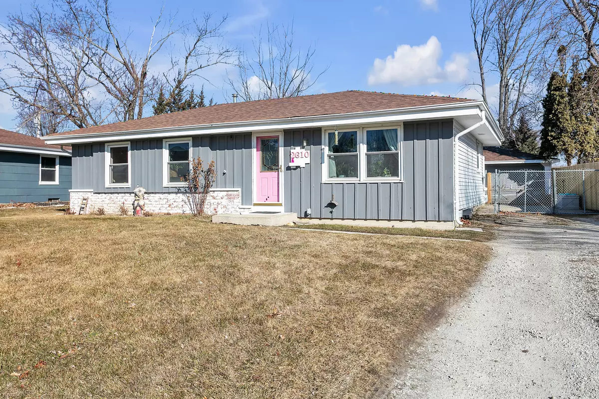 Caledonia, WI 53402,2610 Iris Ct