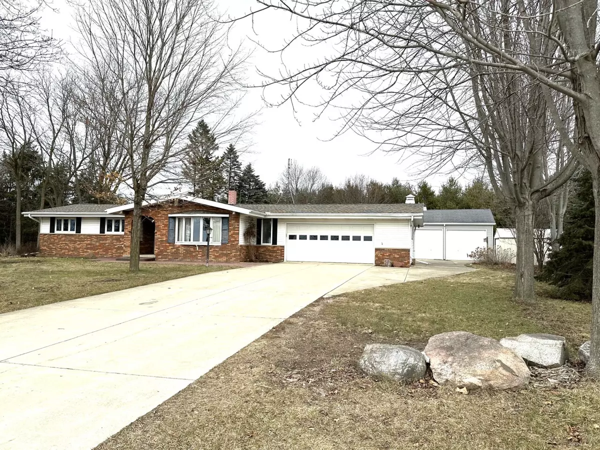 Watertown, WI 53094,W4310 Emerald Dr