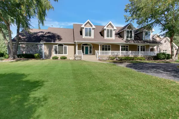 Randall, WI 53128,39810 Lake Park Ct