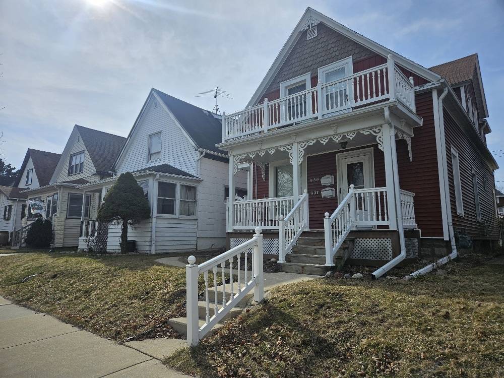 937 S 74th St Unit 939, West Allis, WI 53214