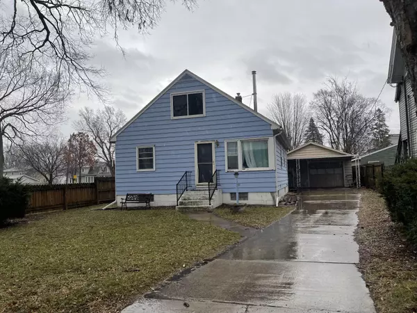 628 Powell St, La Crosse, WI 54603