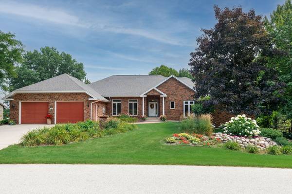 419 Highland Meadows Dr, Sparta, WI 54656