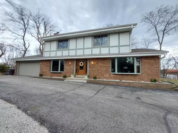 Mukwonago, WI 53149,W312S6498 Willow Springs Dr