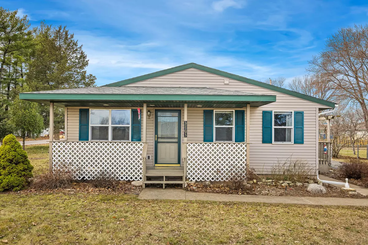 Campbell, WI 54603,3103 Lakeshore Dr