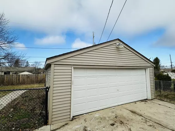 Oak Creek, WI 53154,9741 S Austin St