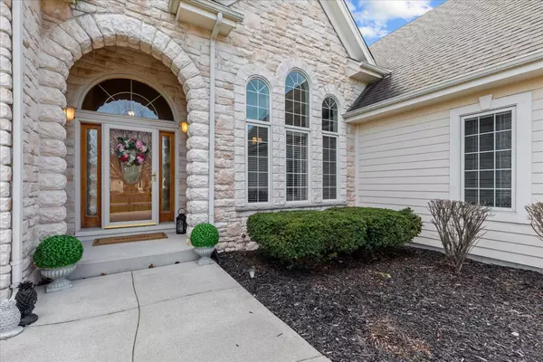 N99W14713 Amber Dr, Germantown, WI 53022