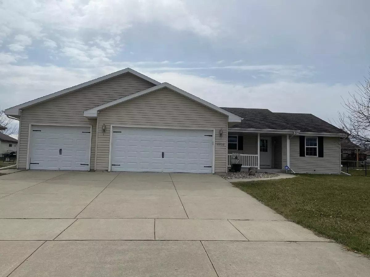 Janesville, WI 53546,4058 Greenbriar Dr