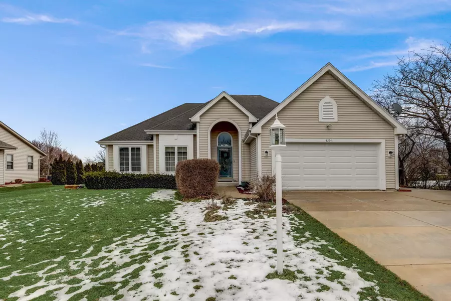 8294 S 47th St, Franklin, WI 53132