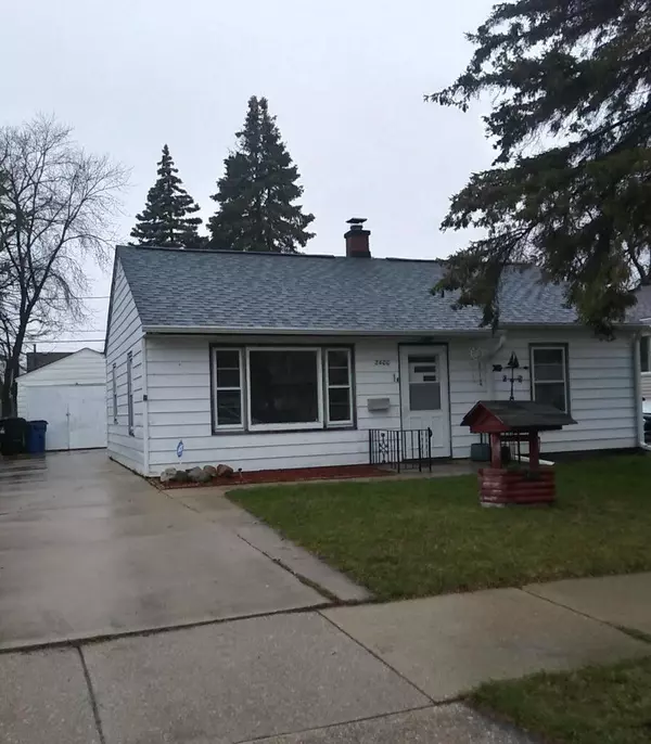 2400 Orchard St, Racine, WI 53405