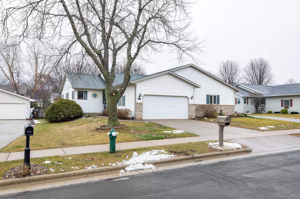 Onalaska, WI 54650,1114 East Ave N