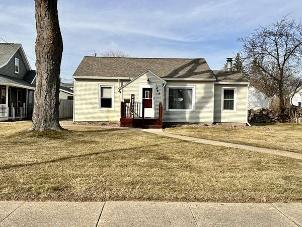 428 franklin St W, West Salem, WI 54669