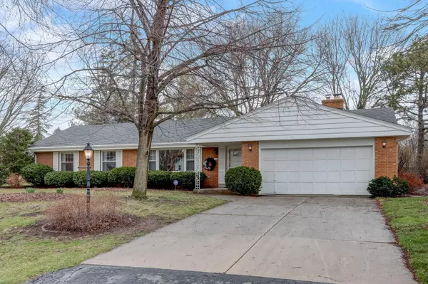 6426 W Glenbrook Rd, Brown Deer, WI 53223
