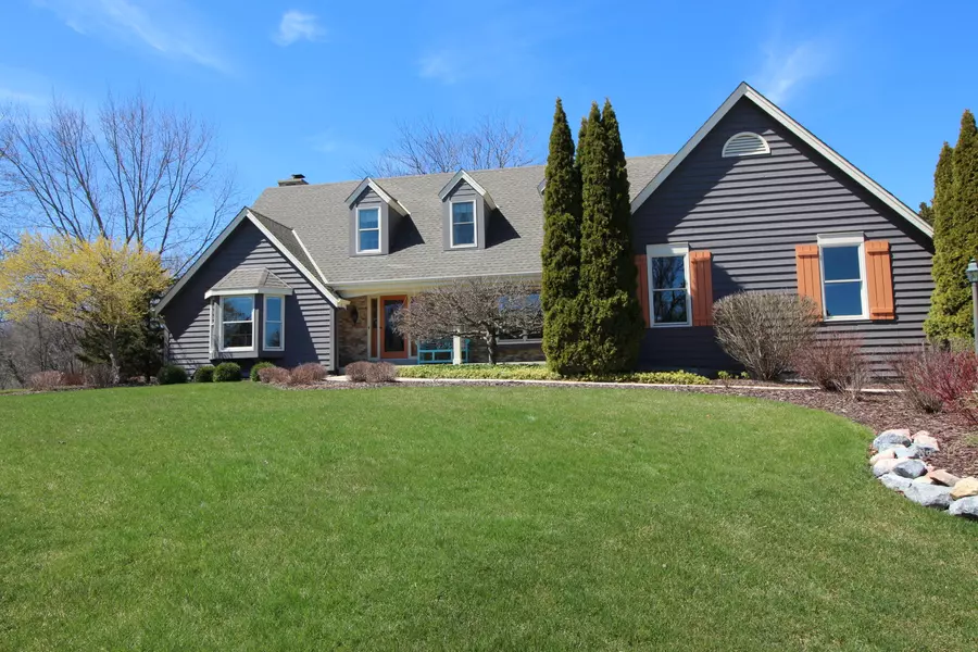 4625 Shagbark Ln, Brookfield, WI 53005