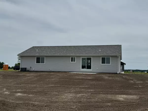 Westby, WI 54667,128 Sunflower St