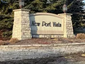 1645 New Port Vista Dr, Port Washington, WI 53074